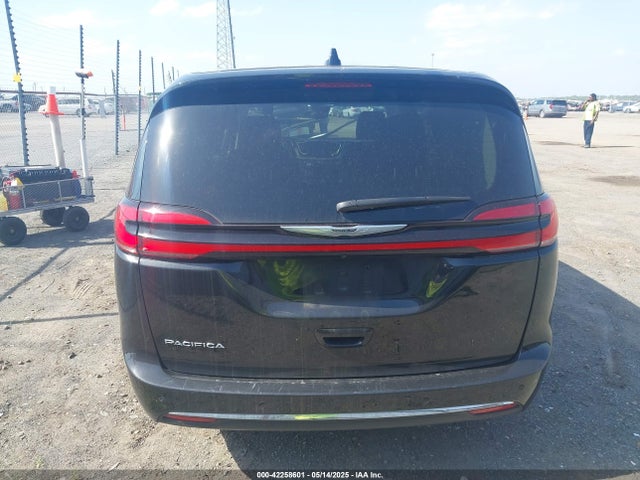 2C4RC1BGXPR590965 Chrysler Pacifica Touring L