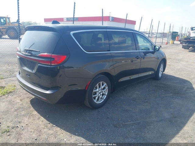 2C4RC1BGXPR590965 Chrysler Pacifica Touring L