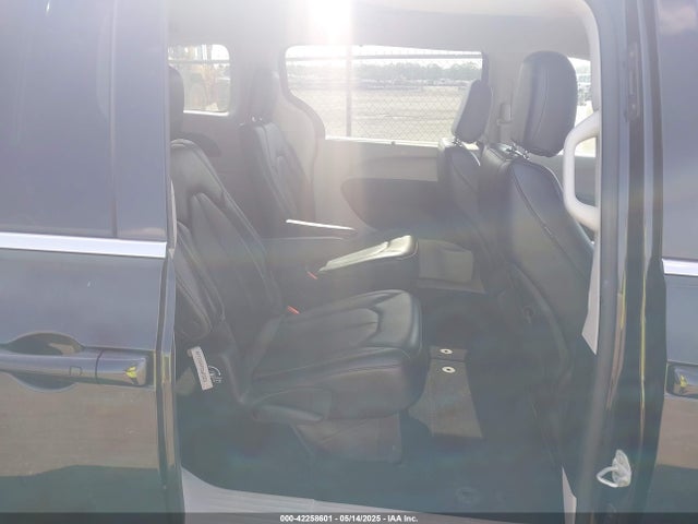 2C4RC1BGXPR590965 Chrysler Pacifica Touring L