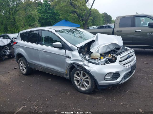 1FMCU9GD8KUA73154 Ford ESCAPE SE