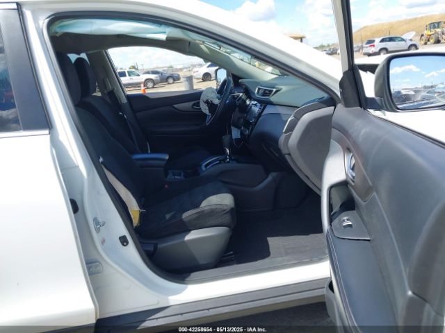 5N1AT2MV0GC740634 Nissan 2016