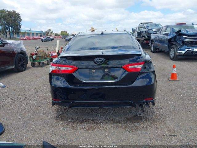 4T1G11AK8LU308527 Toyota Camry Se Nightshade Edition