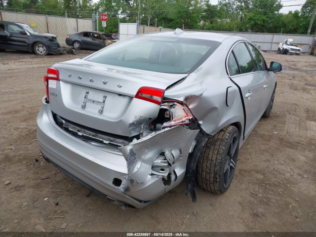 LYV612TK9GB102295 Volvo S60 Inscription T5 Premier