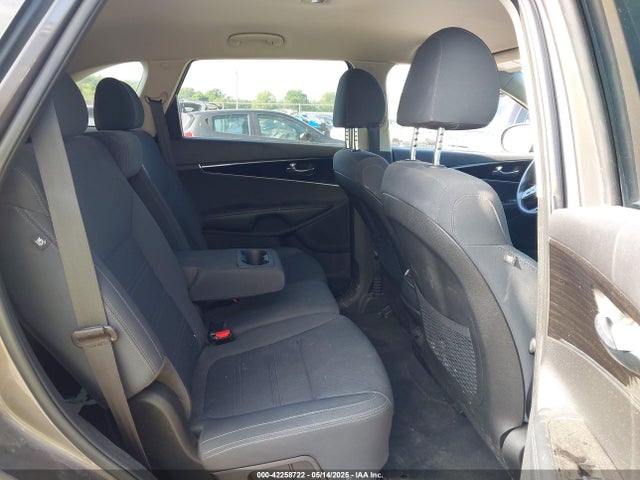 5XYPG4A31KG449825 KIA Sorento 2.4l Lx