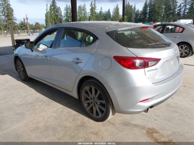 3MZBN1L37JM201797 Mazda Mazda3 Touring