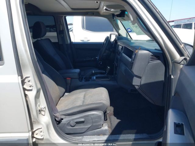 2009 JEEP COMMANDER 1J8HH48K29C519418 Photo 4