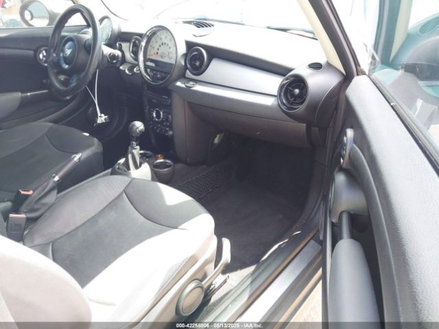 2012 MINI COOPER WMWSU3C5XCT257138 Photo 4