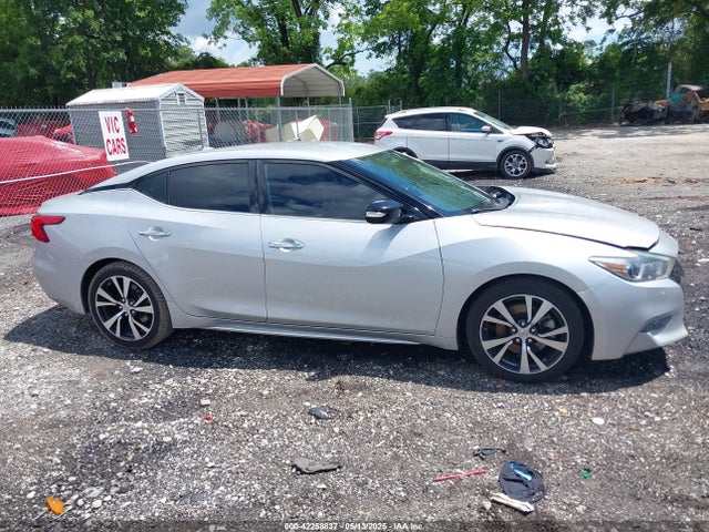 1N4AA6AP2JC380402 Nissan 2018