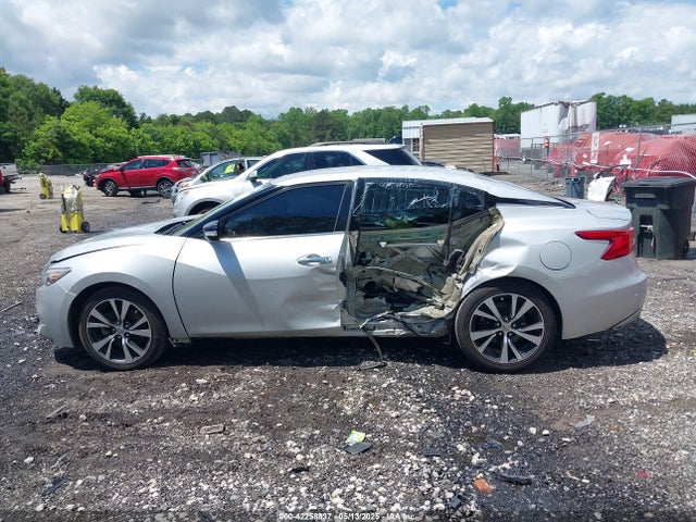 1N4AA6AP2JC380402 Nissan 2018