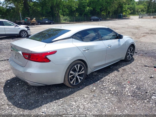 1N4AA6AP2JC380402 Nissan 2018