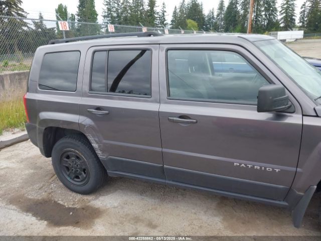 1C4NJRBB9HD111639 Jeep Patriot Sport 4x4
