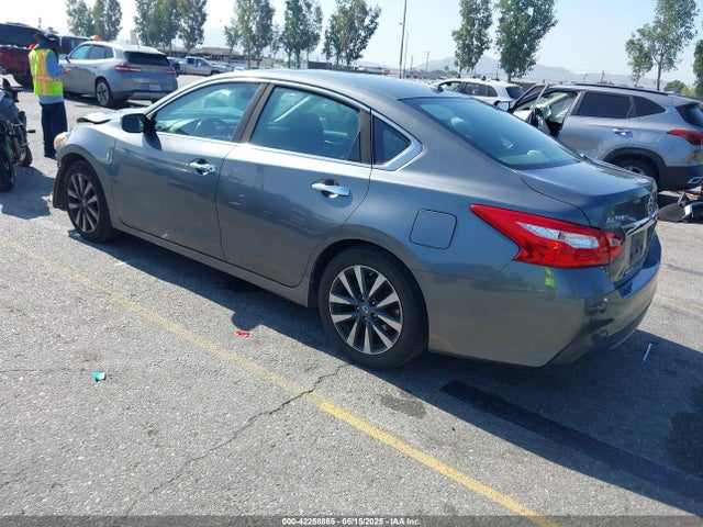 1N4AL3AP3HC285110 Nissan Altima 2.5 Sv