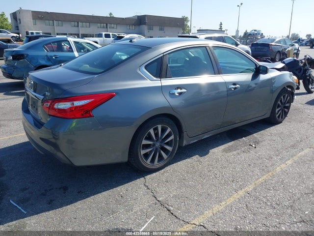 1N4AL3AP3HC285110 Nissan Altima 2.5 Sv