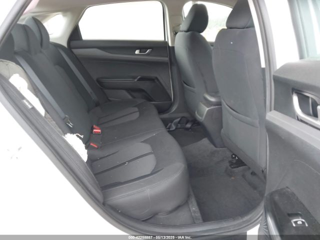 5XXG24J2XMG021314 KIA K5 LX