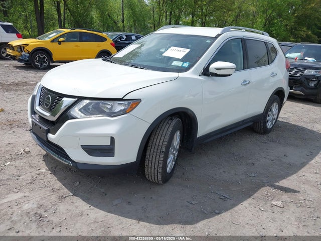 5N1AT2MV6HC884156 Nissan ROGUE SV