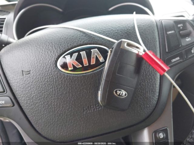 5XYKT4A62EG540803 KIA SORENTO LX