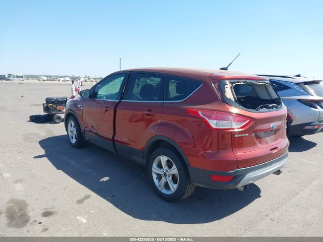 1FMCU9GX0EUC38743 Ford ESCAPE SE
