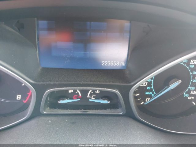 1FMCU9GX0EUC38743 Ford ESCAPE SE