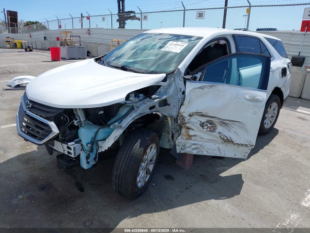 Chevrolet EQUINOX LT 2019 2GNAXKEV6K6186015 Image 2