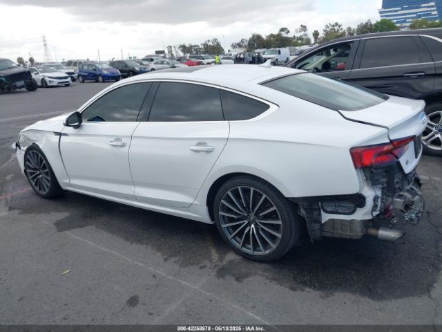 WAUBNCF58KA091561 Audi A5 45 Premium