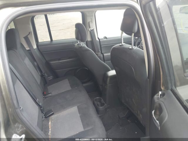 1C4NJPFB4FD203852 Jeep Patriot Latitude