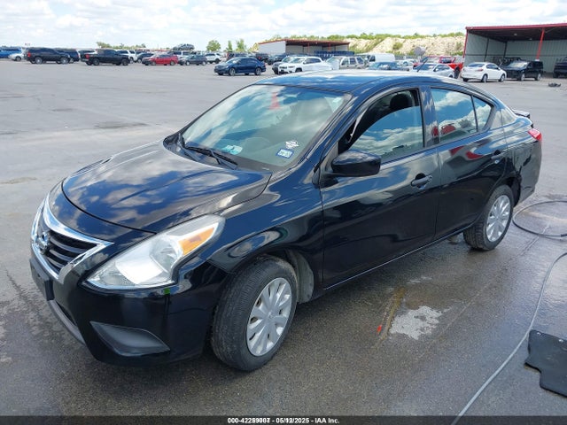 3N1CN7AP9JL838196 Nissan 2018