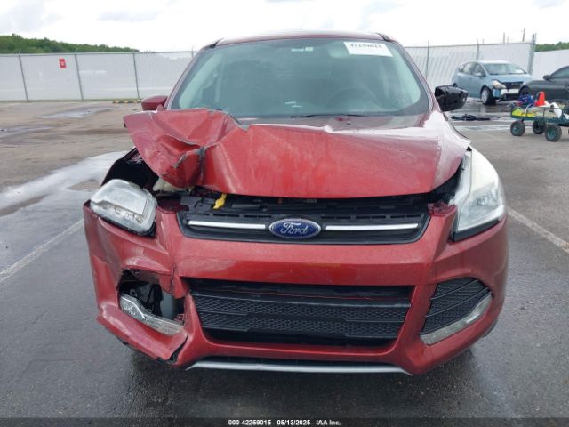 1FMCU0GX5FUB27909 Ford ESCAPE SE