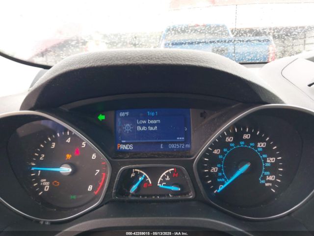 1FMCU0GX5FUB27909 Ford ESCAPE SE