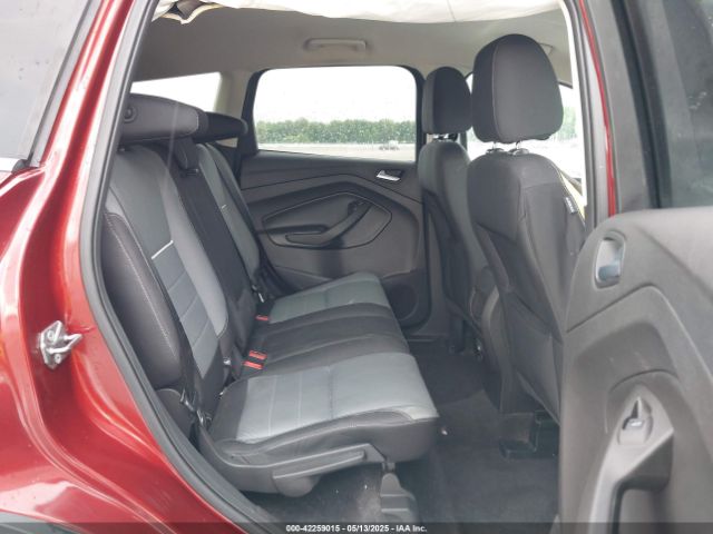 1FMCU0GX5FUB27909 Ford ESCAPE SE