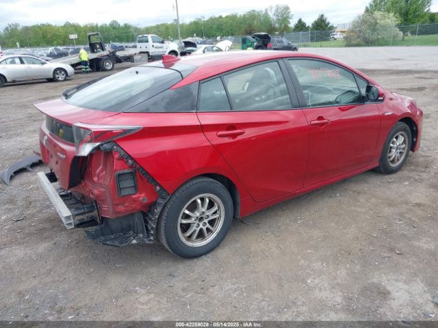 JTDKARFU5G3502449 Toyota Prius Three