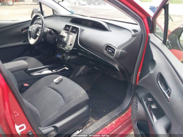 JTDKARFU5G3502449 Toyota Prius Three