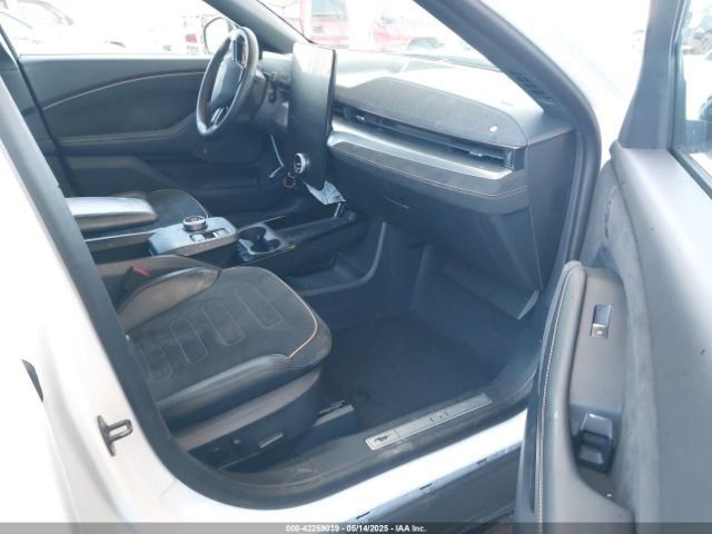 3FMTK4SEXPMA16880 Ford 2023