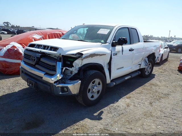 5TFRY5F11FX185561 Toyota Tundra Sr5 5.7l V8