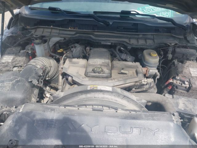 2017 RAM 2500 3C6UR5CL9HG748450 Photo 9