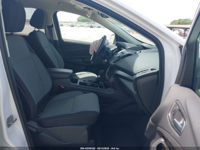1FMCU9GD0HUB13350 Ford ESCAPE SE