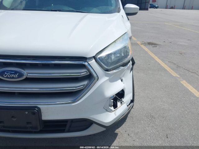 1FMCU9GD0HUB13350 Ford ESCAPE SE