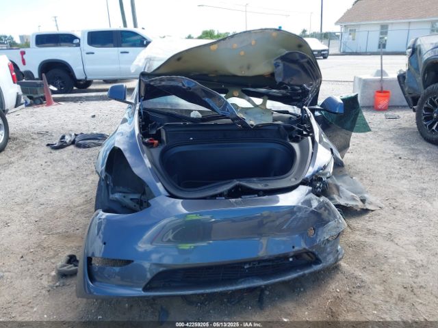 7SAYGDEE8NF443194 Tesla Model Y Long Range Dual Motor All-wheel Drive