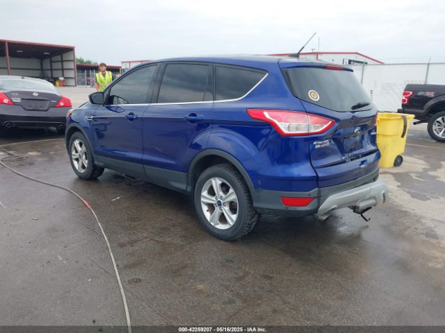 1FMCU0GX3GUC82461 Ford ESCAPE SE