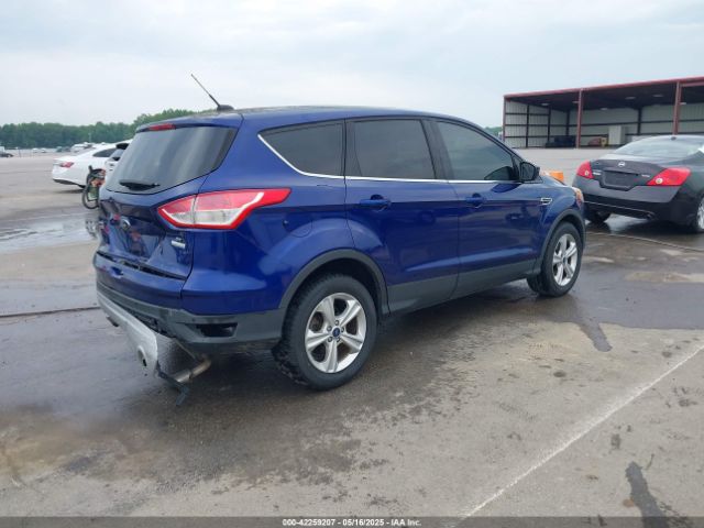 1FMCU0GX3GUC82461 Ford ESCAPE SE