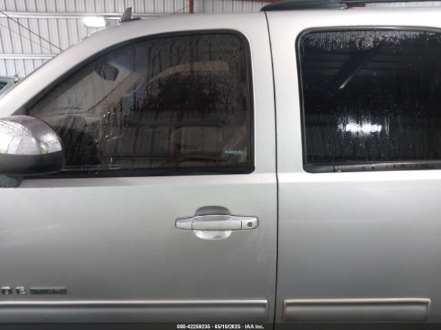 1GNSCBE07ER196081 Chevrolet Tahoe Lt