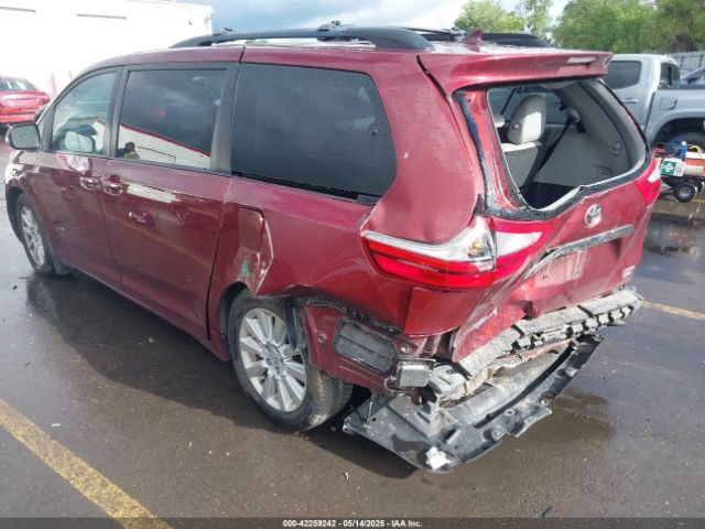 2015 TOYOTA SIENNA 5TDDK3DC6FS102345 Photo 2