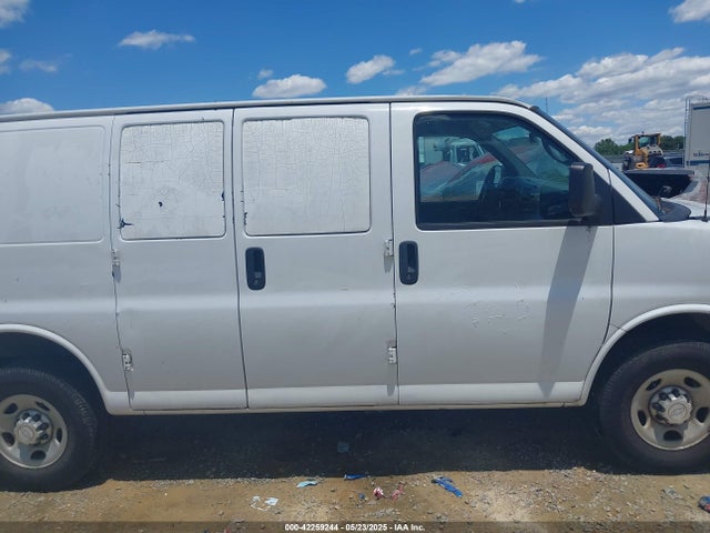 Chevrolet Express 2500 Work Van 2014 1GCWGFBA4E1207247 Image 13