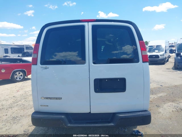 Chevrolet Express 2500 Work Van 2014 1GCWGFBA4E1207247 Image 16