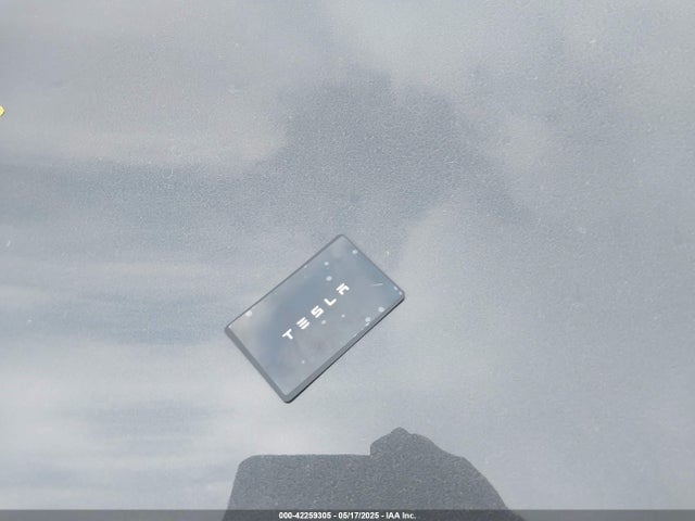 2025 TESLA MODEL Y 7SAYGDED1SA357841 Photo 10
