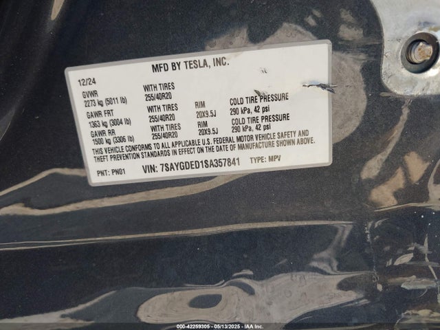 2025 TESLA MODEL Y 7SAYGDED1SA357841 Photo 8