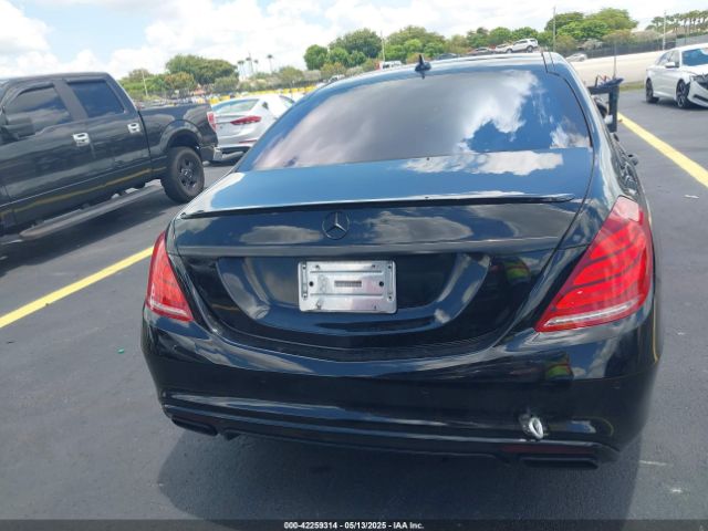WDDUG8CB3FA137161 Mercedes-Benz S 550