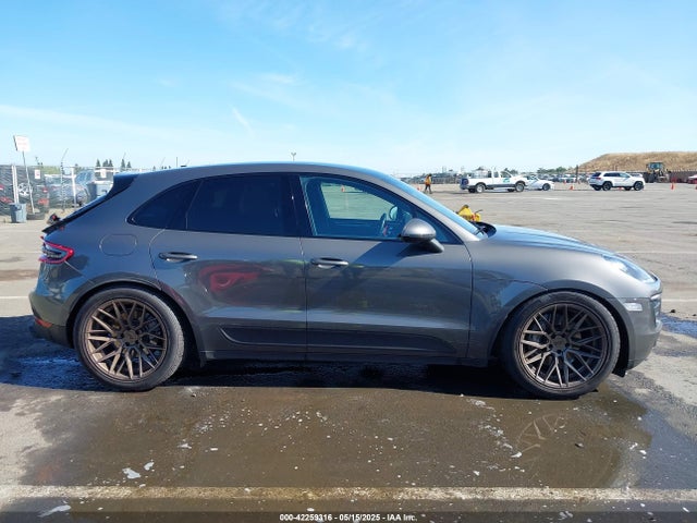 Porsche Macan 2015 WP1AB2A57FLB55185 Image 13