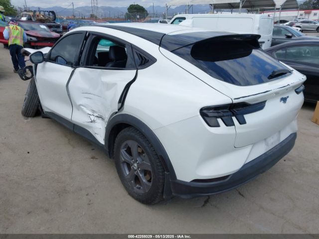 2022 FORD MUSTANG MACH-E 3FMTK1RM9NMA28589 Photo 2