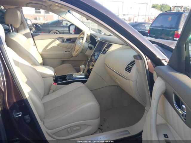 JN8CS1MW6GM750425 Infiniti QX70
