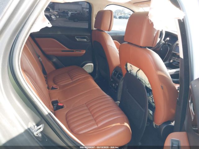 2018 JAGUAR F-PACE SADCN2EV5JA241020 Photo 7